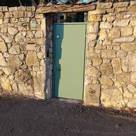 Un Air De Vic Avec Cour Privée Entre Uzès Et Nîmes