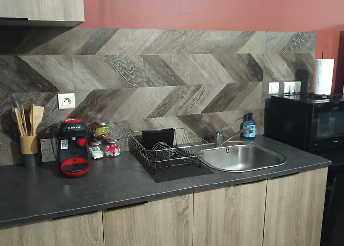 Appartement Un Air de Vic Appartement avec cour privée Entre Uzès et Nîmes