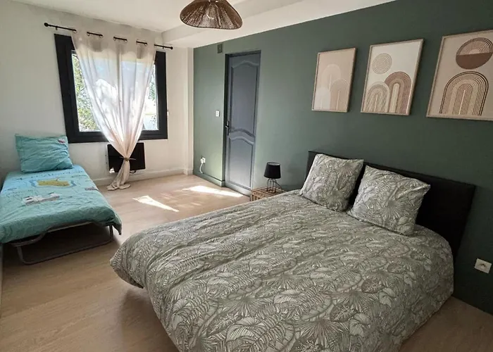 Appartement Un Air de Vic Appartement avec cour privée Entre Uzès et Nîmes Sainte Anastasie (Gard)